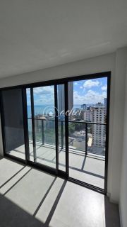 Apartamento à venda no Corredor da Vitória