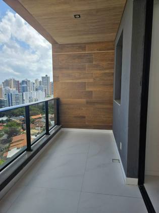 Aluga-se apartamento no Caminho das Árvores