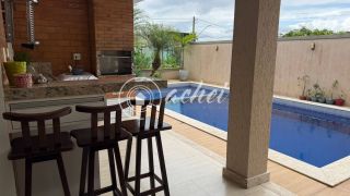 Casa com energia solar em Alphaville