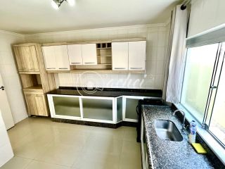 Casa para Alugar em Buraquinho