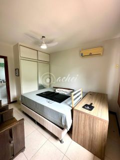 Casa de Alto Padrão à Venda em Busca Vida