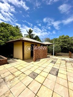 Casa de Alto Padrão à Venda em Busca Vida