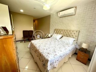 Vilage frente ao mar de Stella Maris à venda