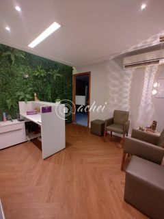 Sala Comercial à Venda em Buraquinho