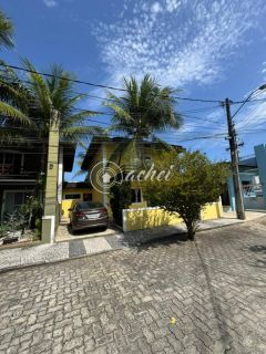 Casa duplex em condomínio. Buraquinho