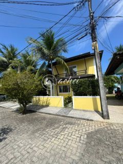 Casa duplex em condomínio. Buraquinho