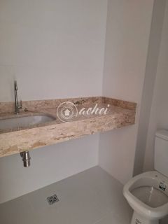 Apartamento 2/4 com Suíte à Venda