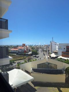 Apartamento 2/4 com Suíte à Venda