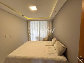 Apartamento 3/4 em Buraquinho à venda com porteira fechada