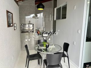 Apartamento 3/4 em Buraquinho à venda com porteira fechada