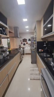 Casa 4/4 à venda em Buraquinho