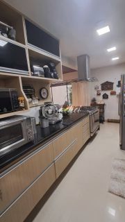 Casa 4/4 à venda em Buraquinho