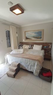 Casa 4/4 à venda em Buraquinho