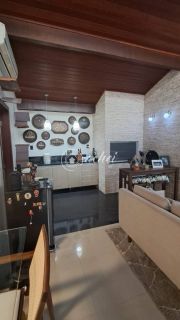 Casa 4/4 à venda em Buraquinho