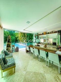 Casa 4/4 no Condomínio Busca Vida