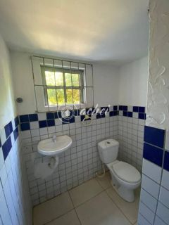 Loja  Comercial na Estrada do Coco