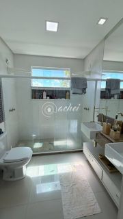 Casa nascente 4/4 no Alphaville Litoral Norte II