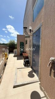 Casa nascente 4/4 no Alphaville Litoral Norte II