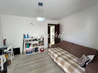 Csa 4/4 à venda com energia solar na Priscila Dultra