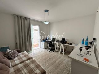 Csa 4/4 à venda com energia solar na Priscila Dultra