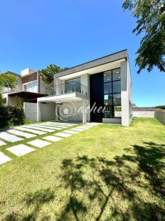 Casa à Venda em Alphaville Litoral Norte 2