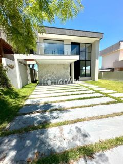 Casa à Venda em Alphaville Litoral Norte 2