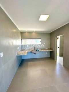 Casa à Venda em Alphaville Litoral Norte 2