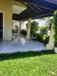 Casa 4/4 com guarita em Ipitanga