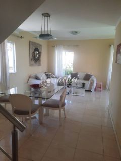 Casa 4/4 com guarita em Ipitanga