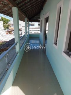 Casa 4/4 com piscina privativa em condomínio fechado