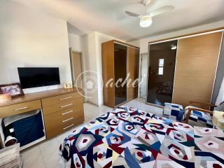 Casa 4/4 com aquecimento solar em Buraquinho