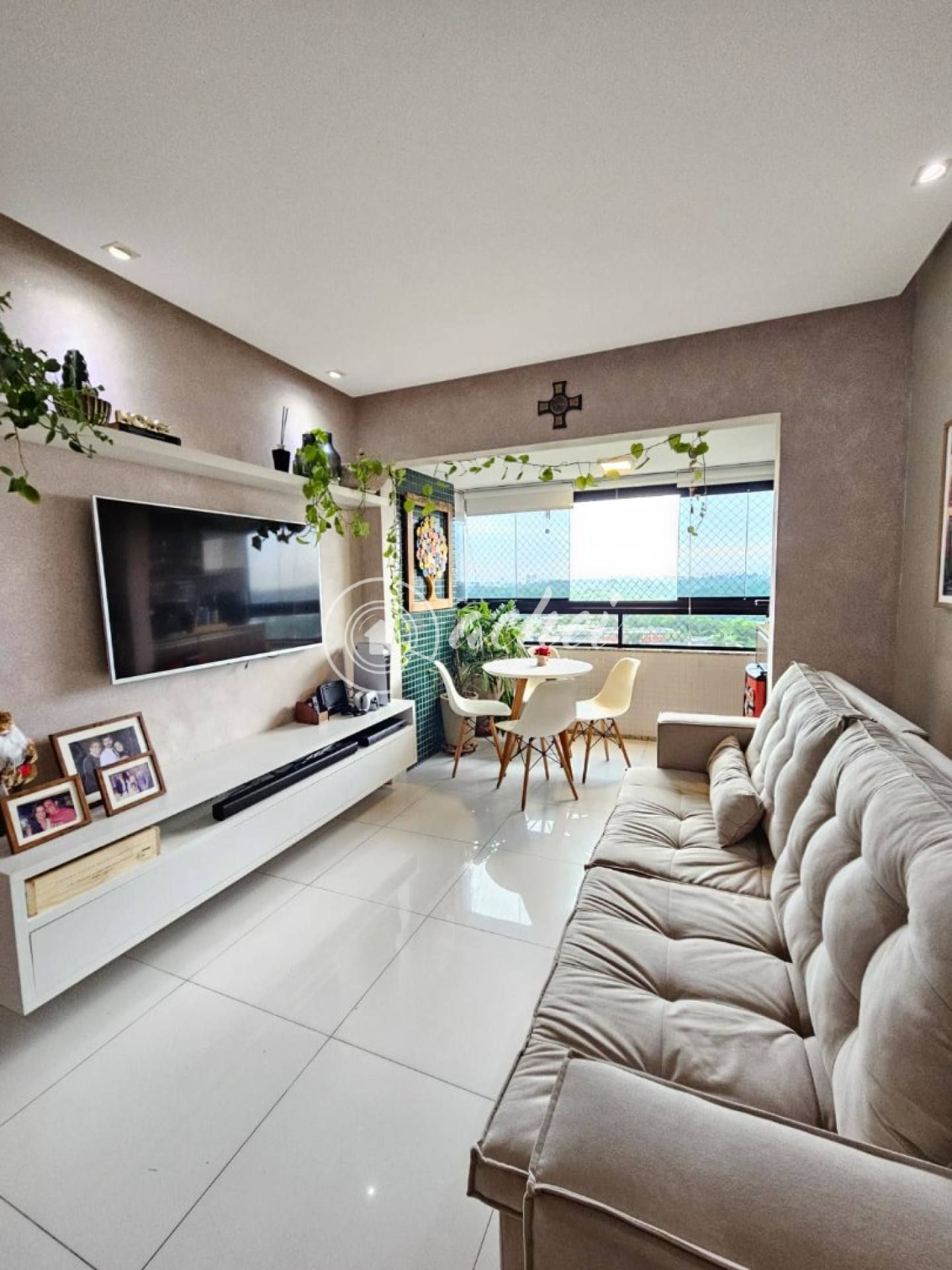 Apartamento 3 Quartos, 73m² , Varanda e Bela Vista à venda no Imbuí