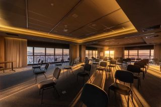 Absolute Business e Hotel - Comercial