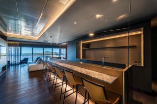 Absolute Business e Hotel - Comercial