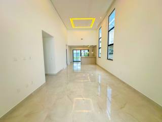 Casa plana com piscina de 3 Suítes a venda na Cidade Alphaville