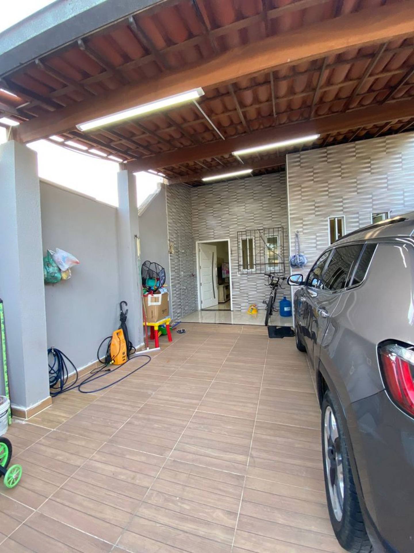 Excelente casa com2 quartos 2 banheiros em Fortaleza