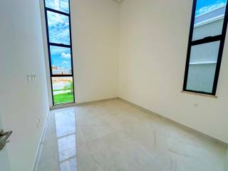 Casa a venda com piscina no Eusebio com 3 suítes, Cidade Alphaville