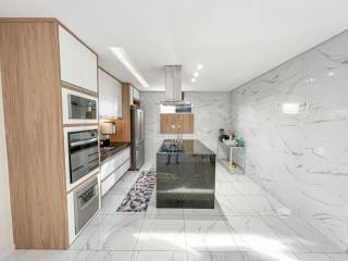 Casa com 4 Quartos no Jardins da Serra