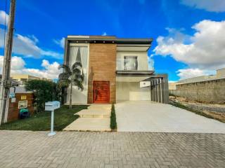 Casa a venda no Condomínio Jardins da Serra