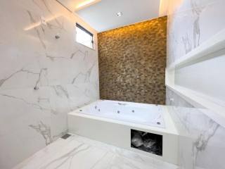 Casa a no Jardins da Serra pronta para morar