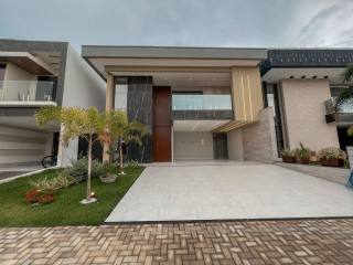 Casa a no Jardins da Serra pronta para morar