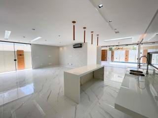 Casa a no Jardins da Serra pronta para morar