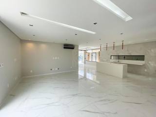 Casa a no Jardins da Serra pronta para morar