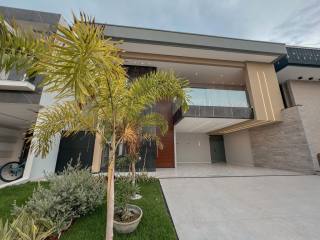 Casa a no Jardins da Serra pronta para morar