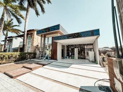 Casa a venda no condominio Jardins da Serra