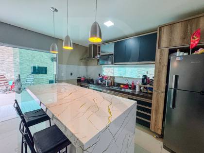 Casa no Jardins da Serra a venda