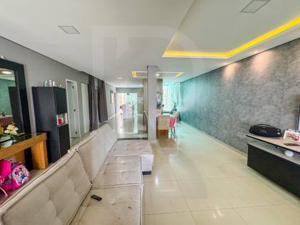 Casa no Jardins da Serra a venda