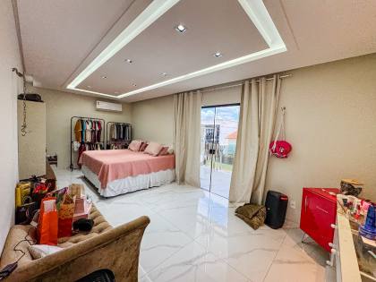 Casa de 4 Quartos para venda no Jardins da Serra