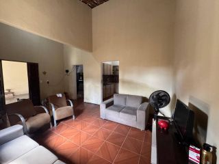 Casa à venda com 3 quartos