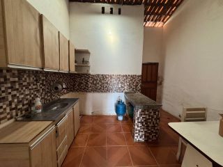 Casa à venda com 3 quartos